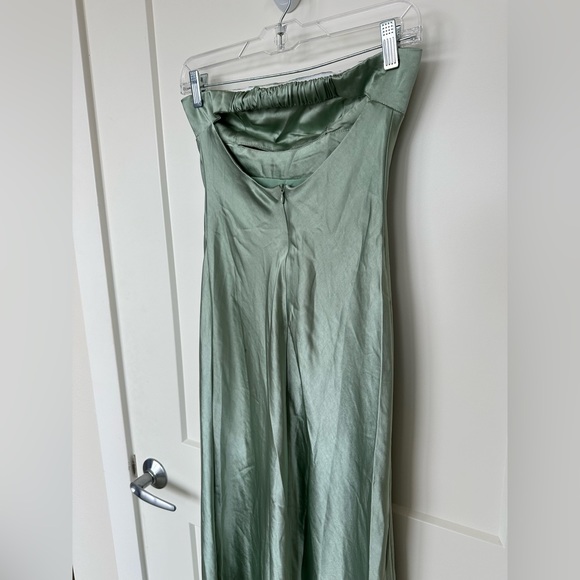 NWT- HELLO MOLLY IMMORTAL STYLE MAXI DRESS IN GREEN (VARIOUS SIZES) - Picture 8 of 13